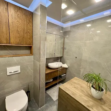 Mozgan Apartment *